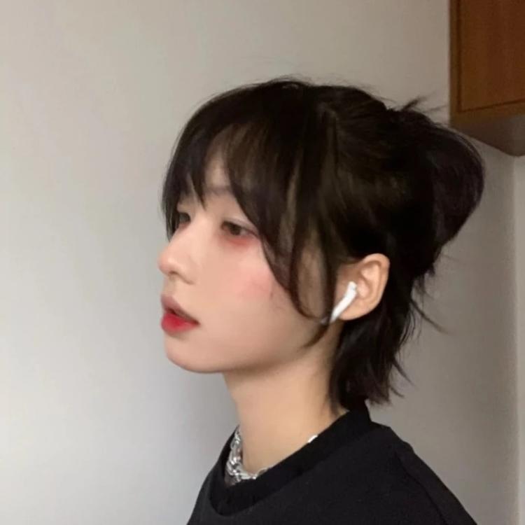 落合扶树（饰 水岛） - 会员专享内容在线观看 - 网络追剧